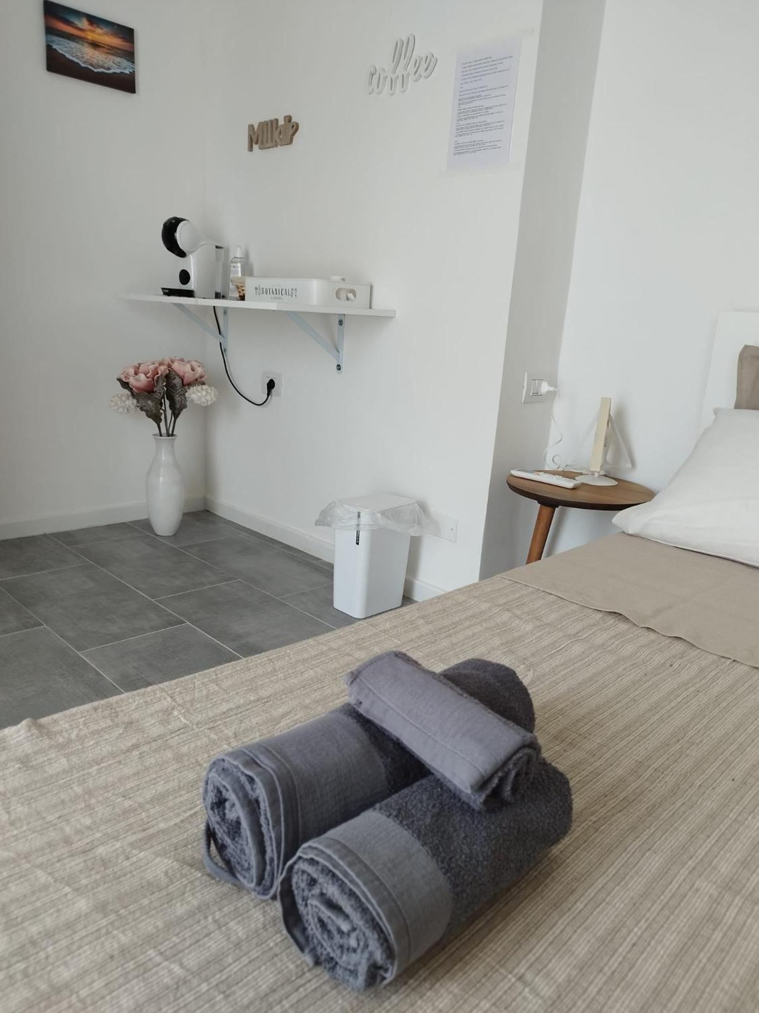 B&B Casa Balai 72 A 100 Mt Dal Mare Porto Torres Buitenkant foto